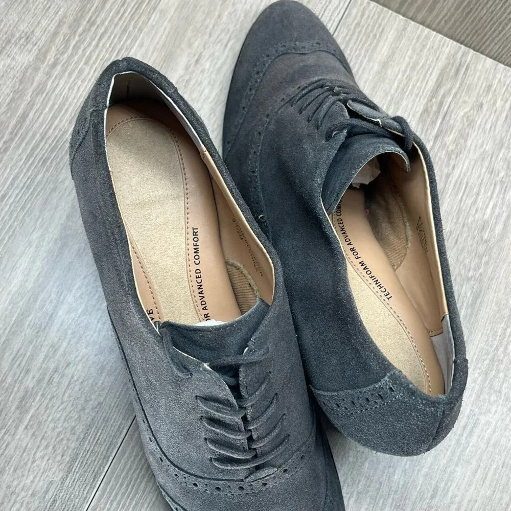 Ellen Tracy Booties Womens Sz 9.5M Active Tobin Wingtip Wedge Lace Up Suede Gray - Picture 10 of 12